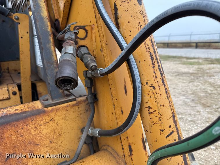 image for item EJ3302 1999 Case 1845C skid steer loader