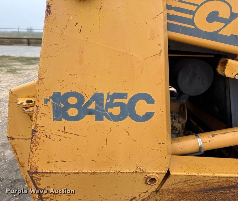 image for item EJ3302 1999 Case 1845C skid steer loader