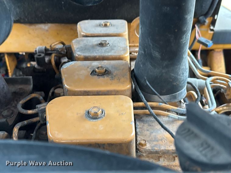 image for item EJ3302 1999 Case 1845C skid steer loader