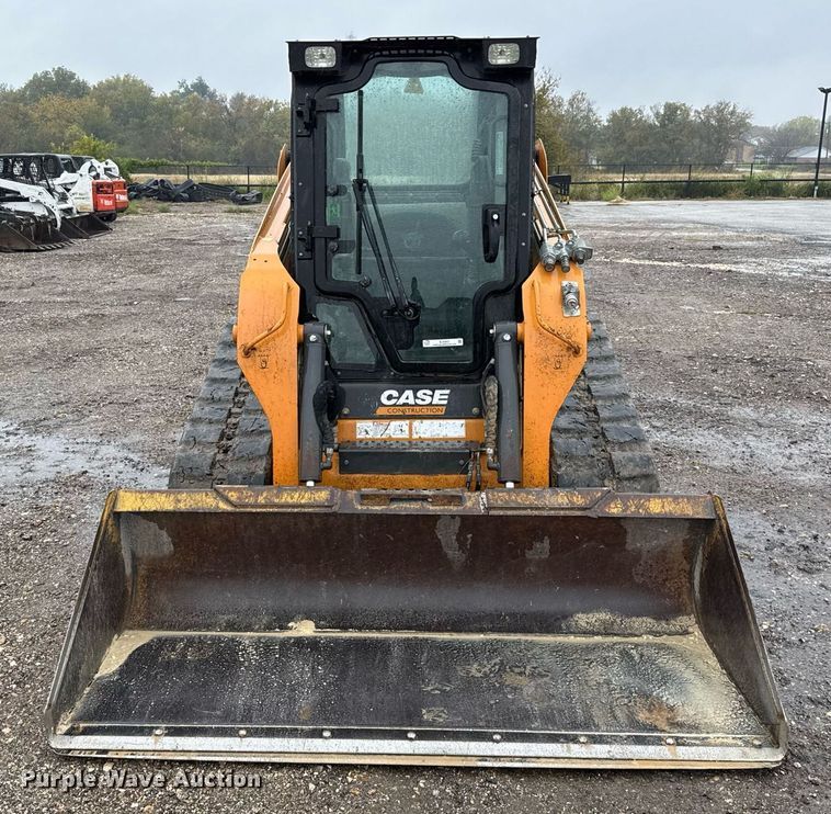 image for item EJ3303 2019 Case TR310 tracked skid steer loader
