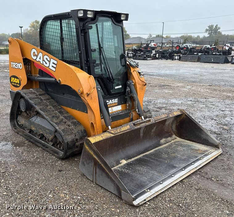 image for item EJ3303 2019 Case TR310 tracked skid steer loader