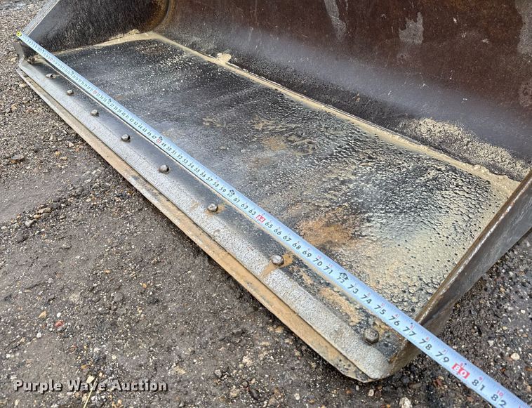 image for item EJ3303 2019 Case TR310 tracked skid steer loader