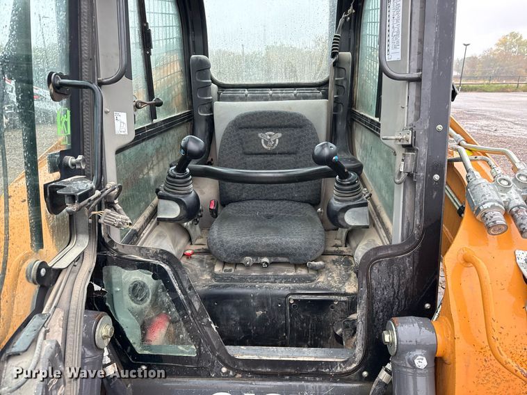 image for item EJ3303 2019 Case TR310 tracked skid steer loader