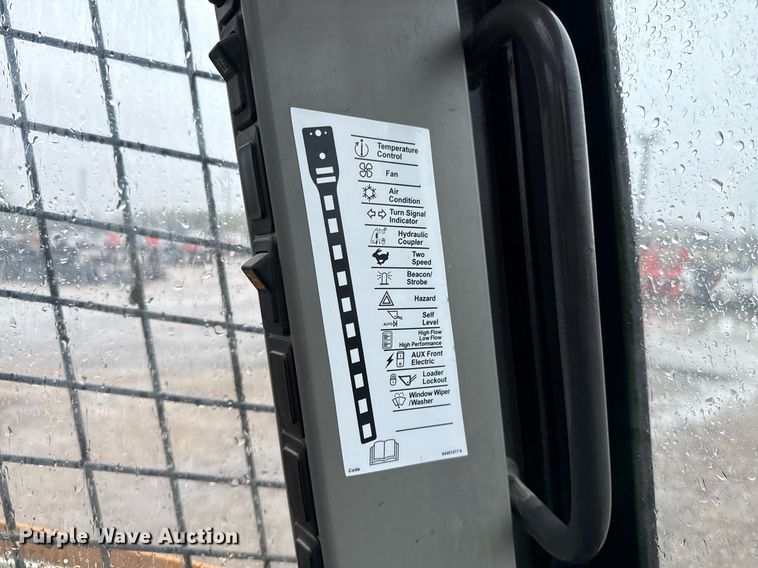 image for item EJ3303 2019 Case TR310 tracked skid steer loader