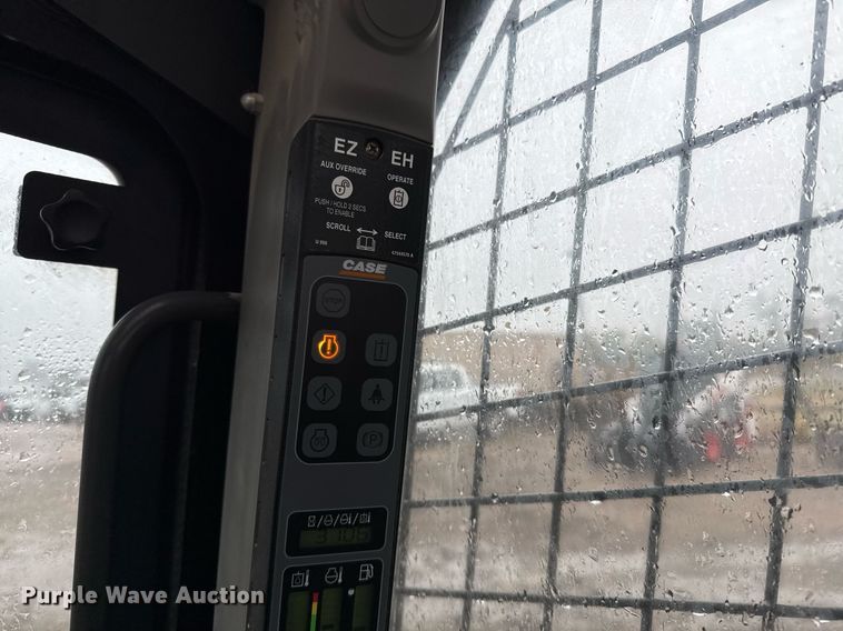 image for item EJ3303 2019 Case TR310 tracked skid steer loader