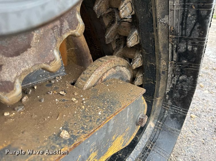 image for item EJ3303 2019 Case TR310 tracked skid steer loader