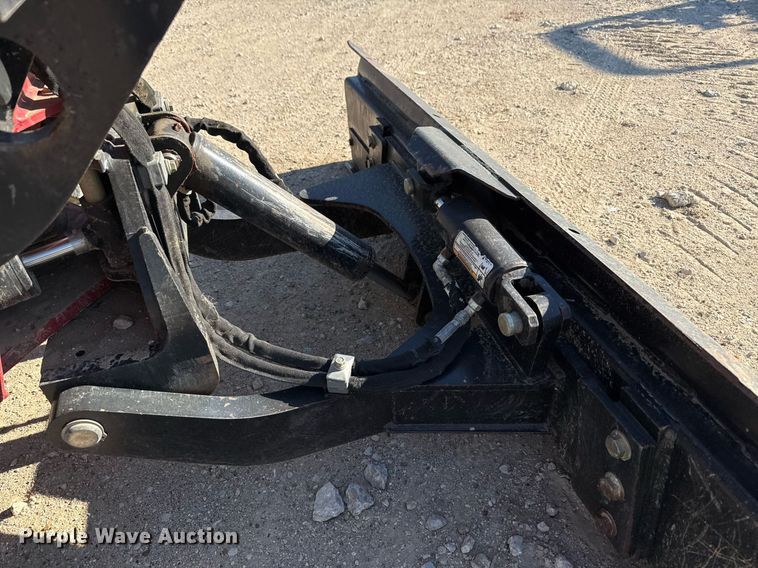 image for item EJ3305 2015 Toro RT600 trencher