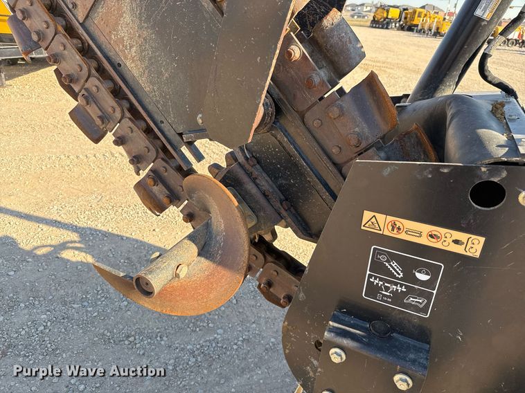 image for item EJ3305 2015 Toro RT600 trencher