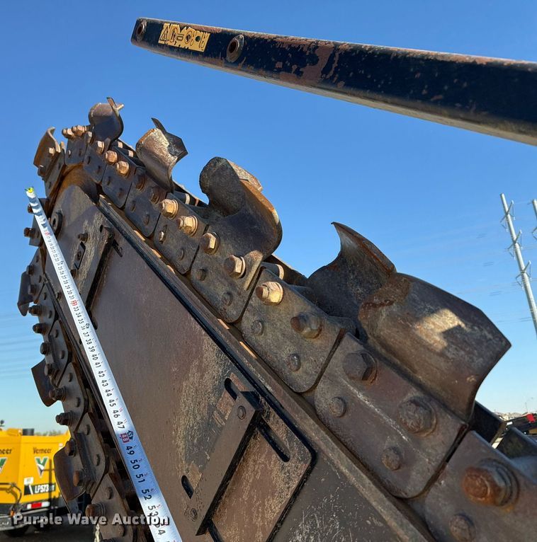 image for item EJ3305 2015 Toro RT600 trencher