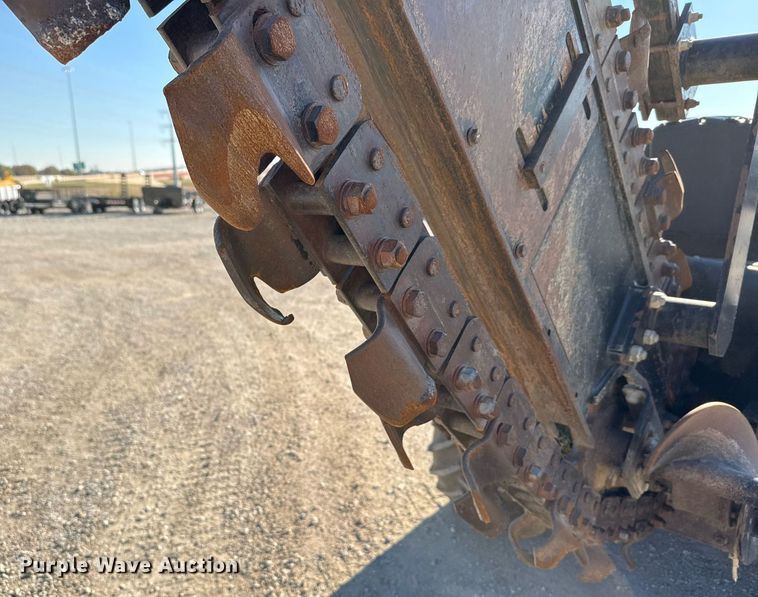 image for item EJ3305 2015 Toro RT600 trencher