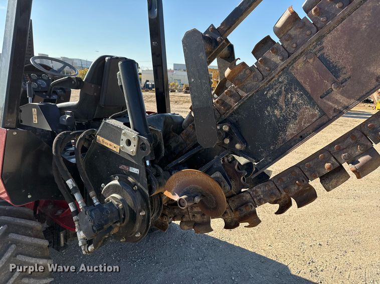 image for item EJ3305 2015 Toro RT600 trencher