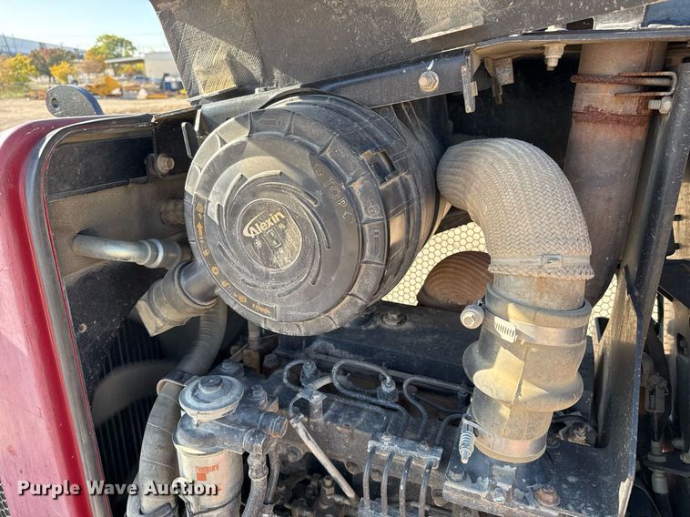 image for item EJ3305 2015 Toro RT600 trencher