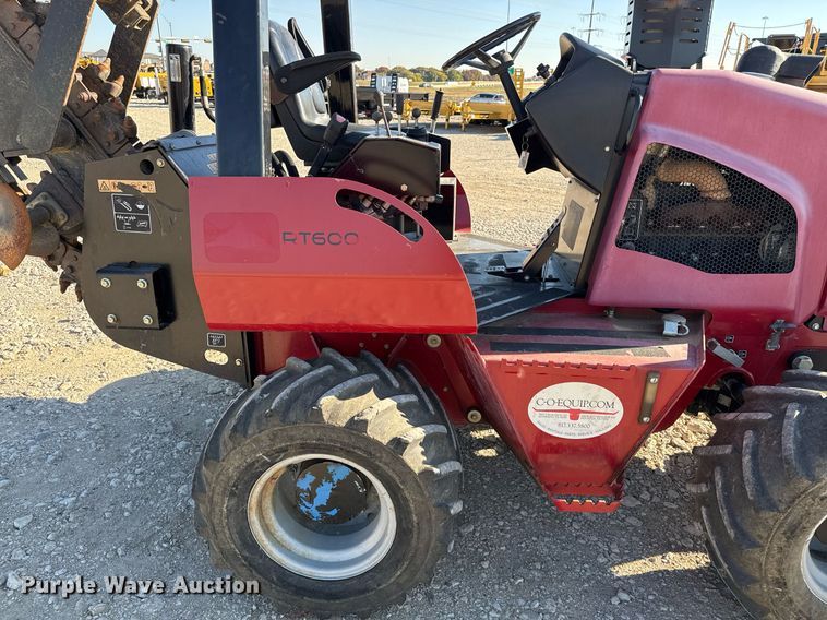 image for item EJ3306 2015 Toro RT600 trencher