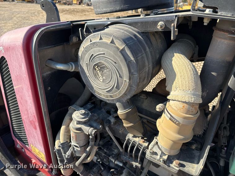 image for item EJ3306 2015 Toro RT600 trencher