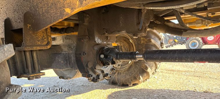 image for item EJ3307 2017 Vermeer RTX450 trencher