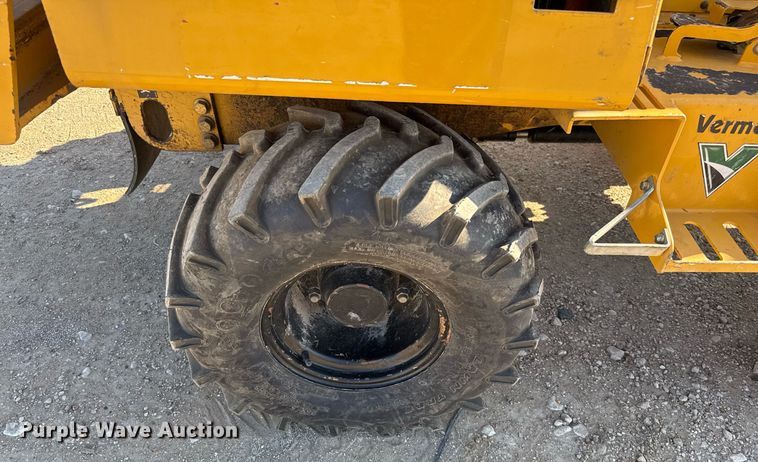 image for item EJ3307 2017 Vermeer RTX450 trencher