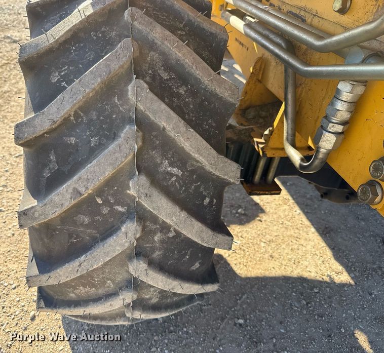 image for item EJ3307 2017 Vermeer RTX450 trencher