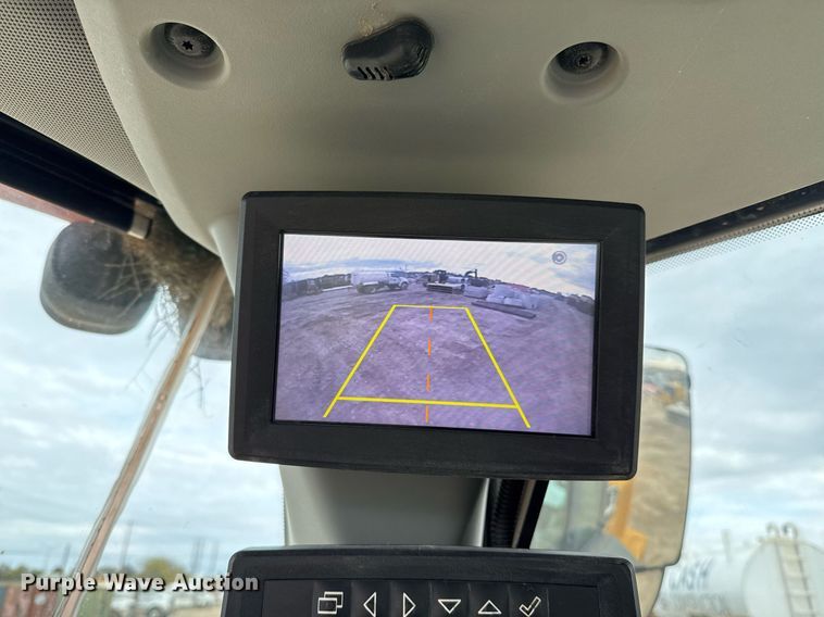 image for item EJ3342 2019 John Deere 544L wheel loader