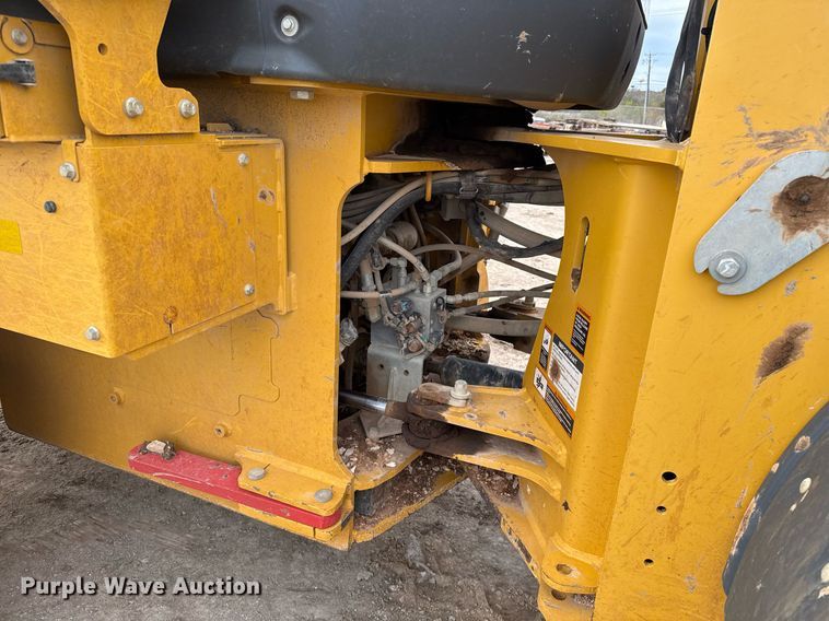 image for item EJ3344 2018 John Deere 624K-II wheel loader