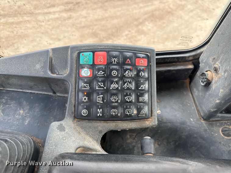 image for item EJ3344 2018 John Deere 624K-II wheel loader