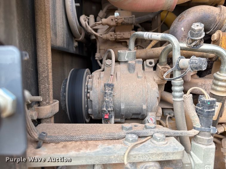 image for item EJ3344 2018 John Deere 624K-II wheel loader