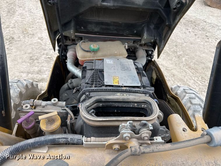 image for item EJ3356 2019 Caterpillar 416F2 backhoe