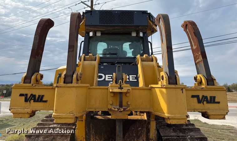 image for item EJ3361 2020 John Deere 850L dozer