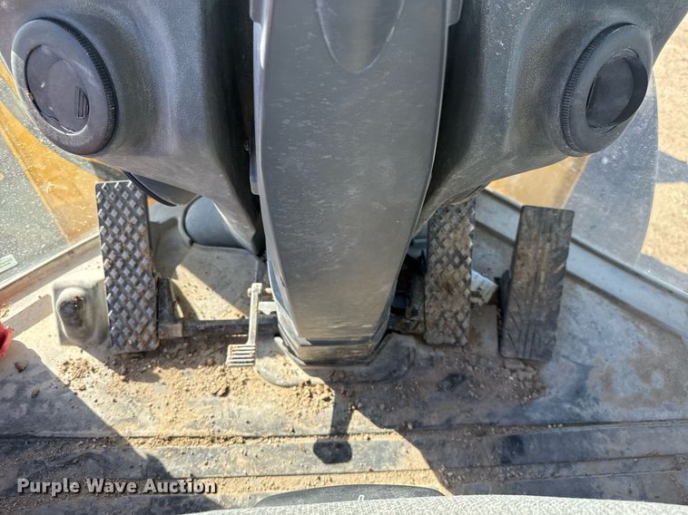 image for item EJ3370 2018 John Deere 544K-II loader