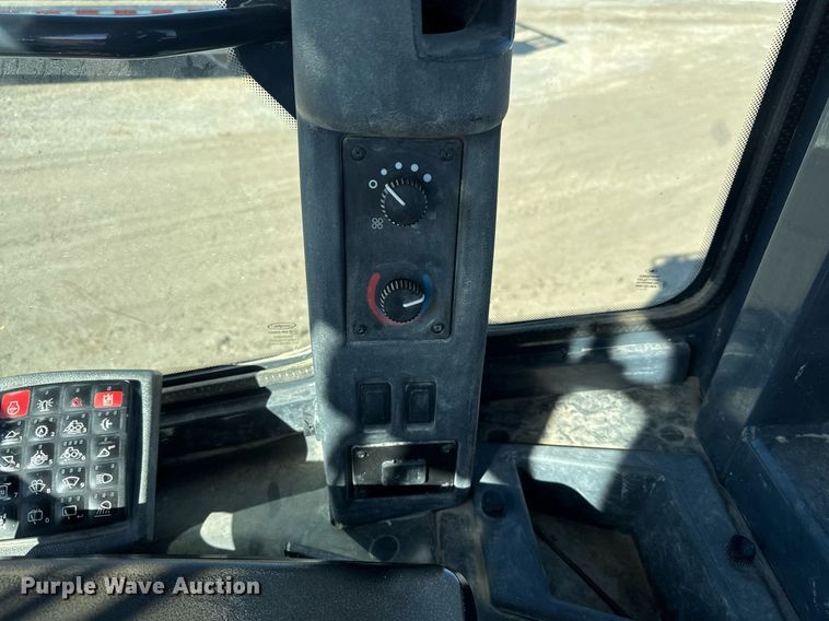 image for item EJ3370 2018 John Deere 544K-II loader