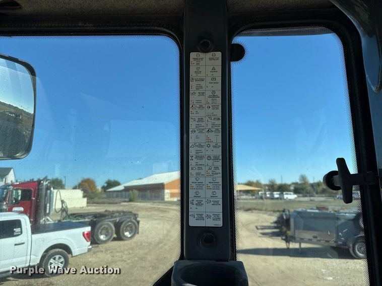 image for item EJ3370 2018 John Deere 544K-II loader