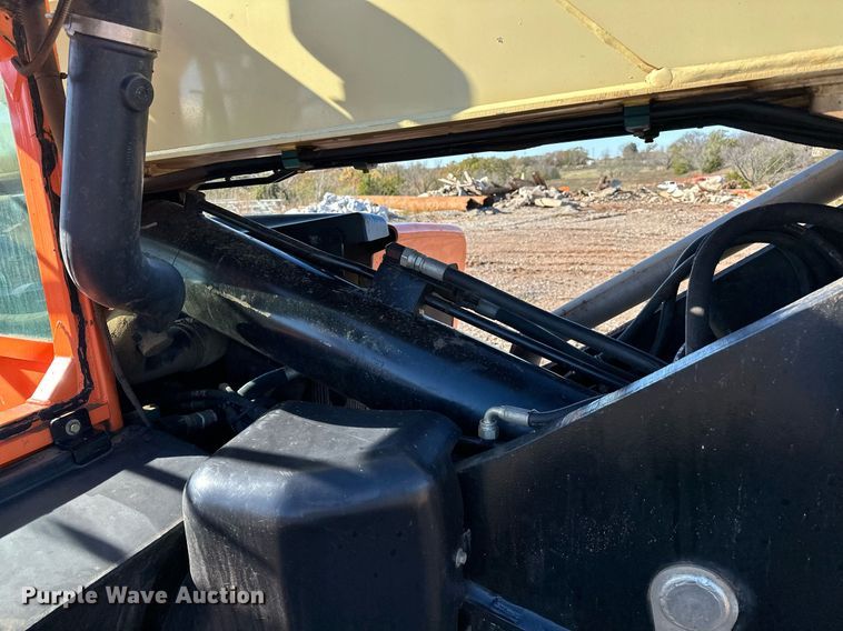 image for item EJ5159 2015 JLG G10-43A telehandler