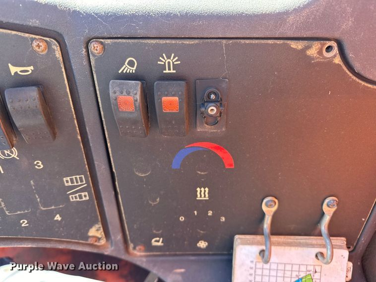 image for item EJ5159 2015 JLG G10-43A telehandler