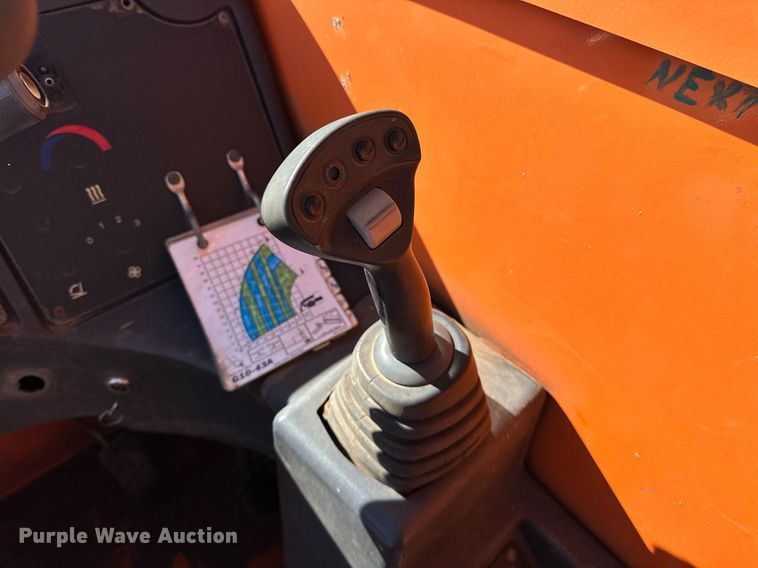 image for item EJ5159 2015 JLG G10-43A telehandler