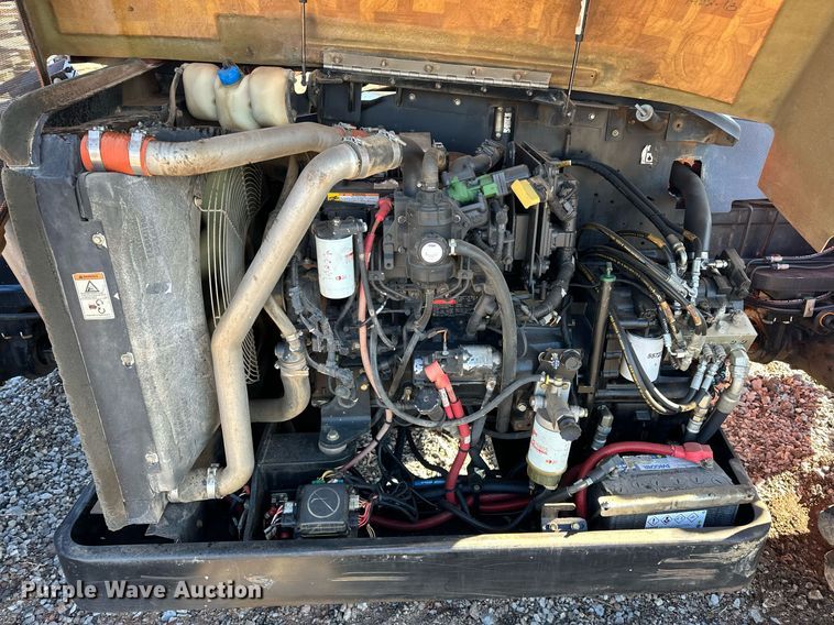 image for item EJ5159 2015 JLG G10-43A telehandler