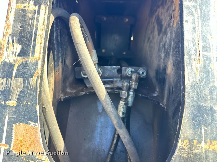 image for item EJ5160 2014 JLG G10-43A telehandler