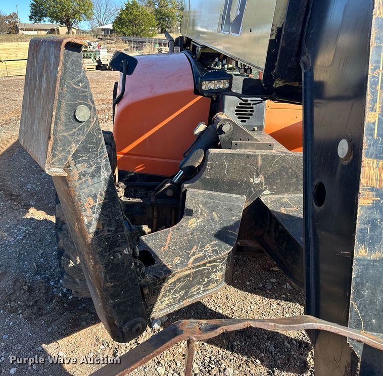 image for item EJ5160 2014 JLG G10-43A telehandler