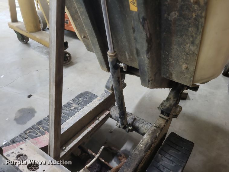 image for item EJ8044 2018 Toro MBTX 2500 concrete Buggy  