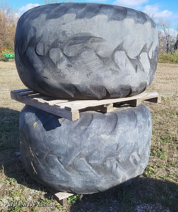 image for item EJ8111 Tires and wheels