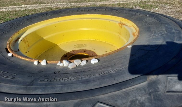 image for item EJ8111 Tires and wheels