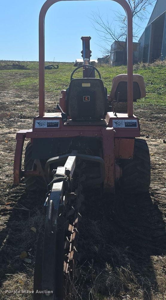 image for item EK2425 Ditch Witch 2310 trencher