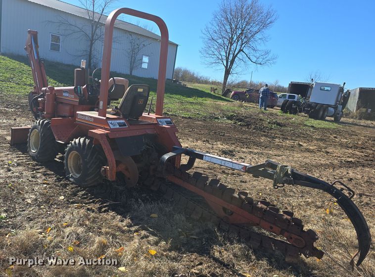image for item EK2425 Ditch Witch 2310 trencher