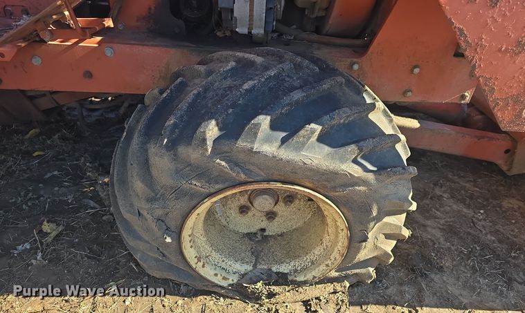 image for item EK2425 Ditch Witch 2310 trencher