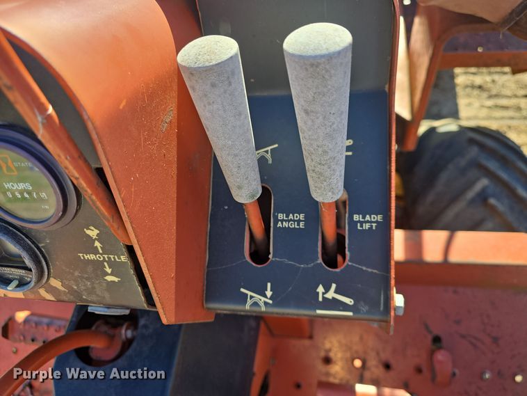 image for item EK2425 Ditch Witch 2310 trencher