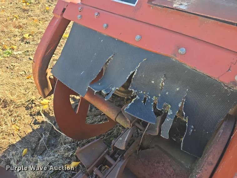 image for item EK2425 Ditch Witch 2310 trencher