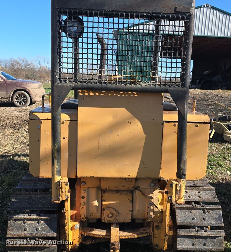 image for item EK2428 1976 John Deere  350CE dozer