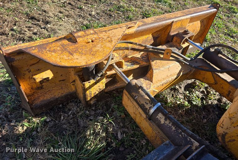 image for item EK2428 1976 John Deere  350CE dozer