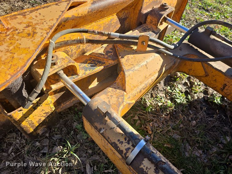 image for item EK2428 1976 John Deere  350CE dozer