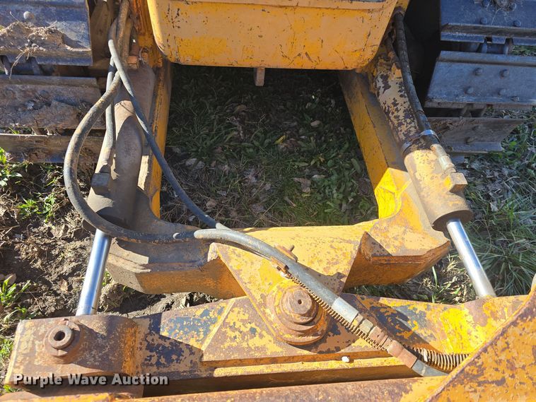 image for item EK2428 1976 John Deere  350CE dozer