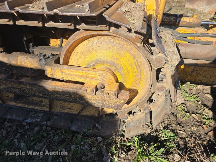 image for item EK2428 1976 John Deere  350CE dozer