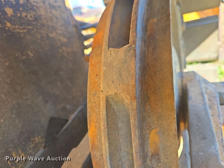 image for item EK2428 1976 John Deere  350CE dozer